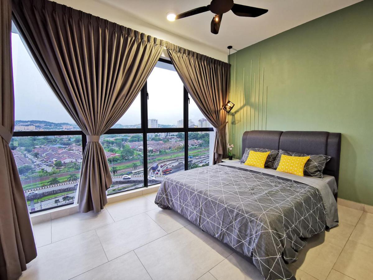 Astetica Residences 200Mbps Wifi Netflix Seri Kembangan Exterior foto
